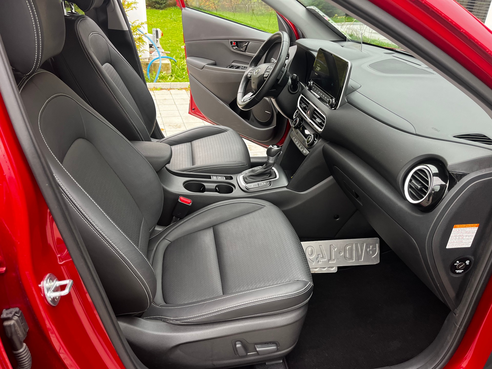 HYUNDAI Kona 1.6 GDi HEV Vertex DCT-image-10