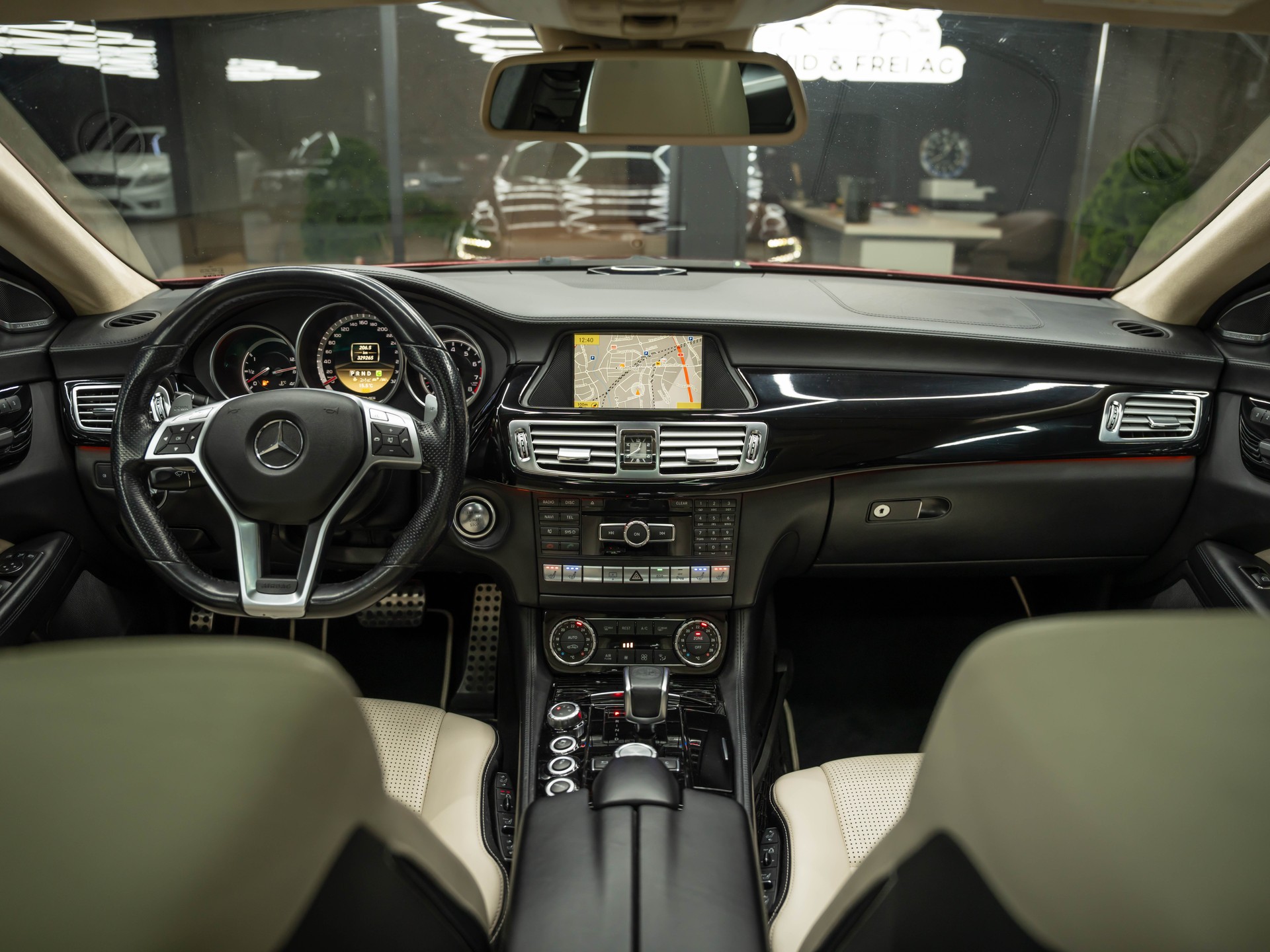 MERCEDES-BENZ CLS 63 AMG Speedshift MCT-image-15
