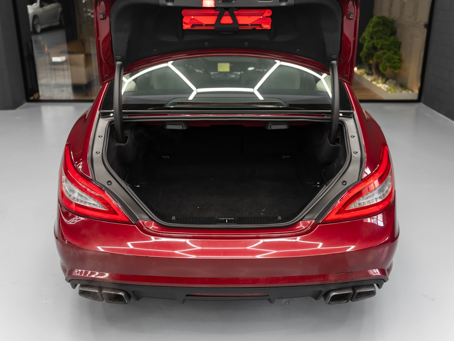 MERCEDES-BENZ CLS 63 AMG Speedshift MCT-image-12