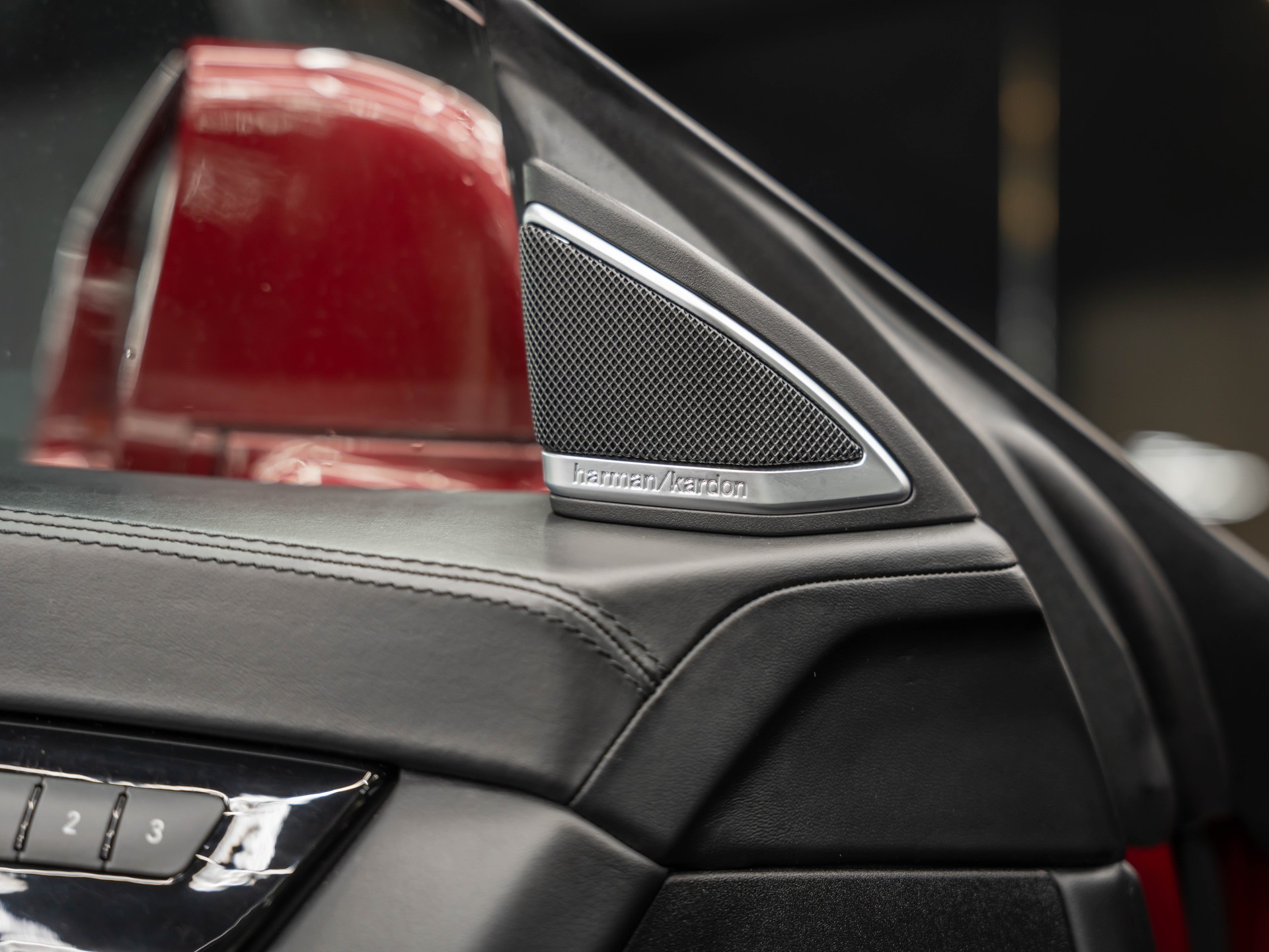 MERCEDES-BENZ CLS 63 AMG Speedshift MCT-image-25