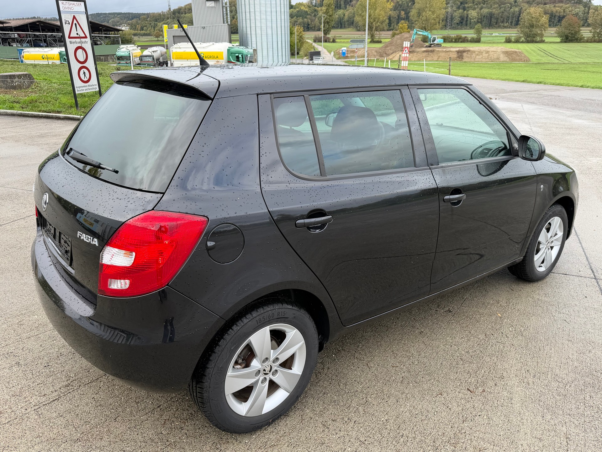 SKODA Fabia 1.2 TSI Fresh-image-1