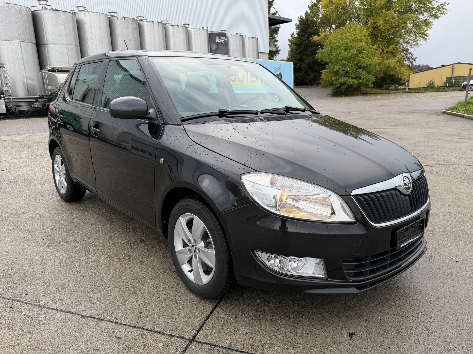 SKODA Fabia 1.2 TSI Fresh-image-2