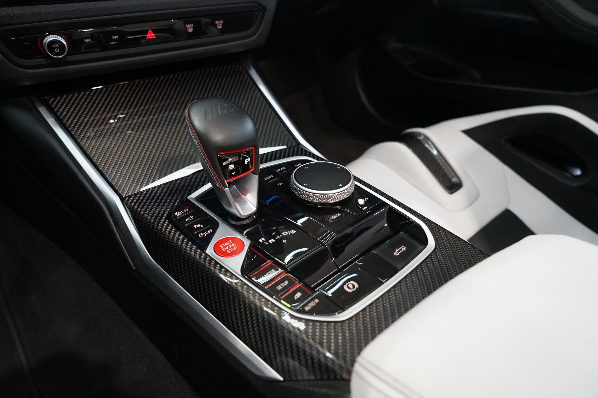 BMW M4 Cabrio Competition M xDrive Frozen Black-image-19