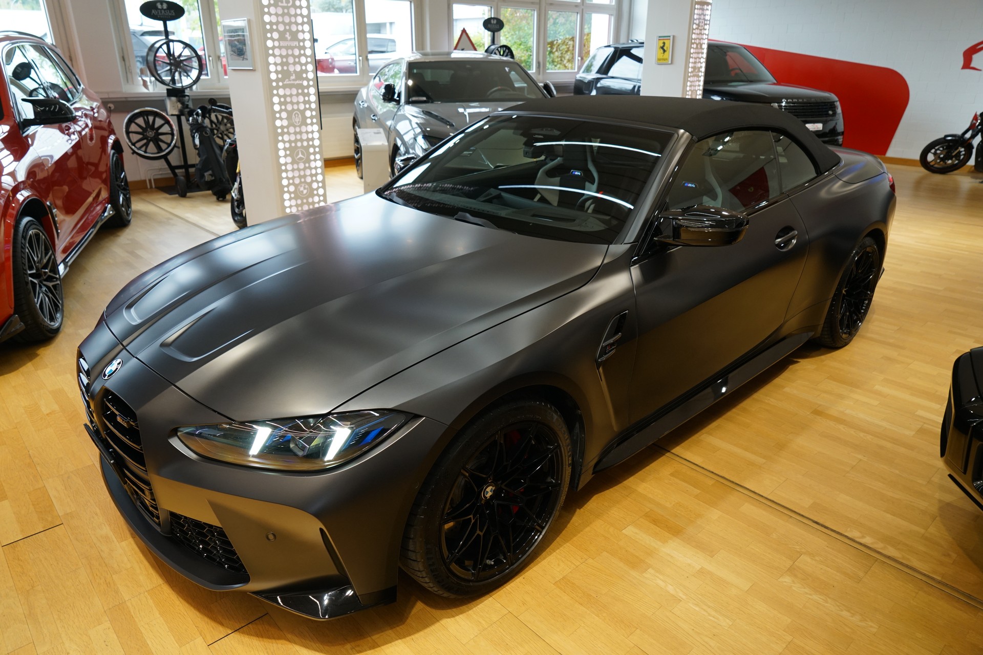 BMW M4 Cabrio Competition M xDrive Frozen Black-image-27