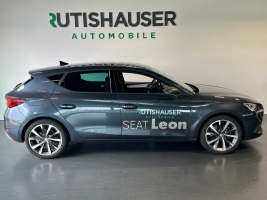 SEAT Leon 1.5 eTSI FR-image-4