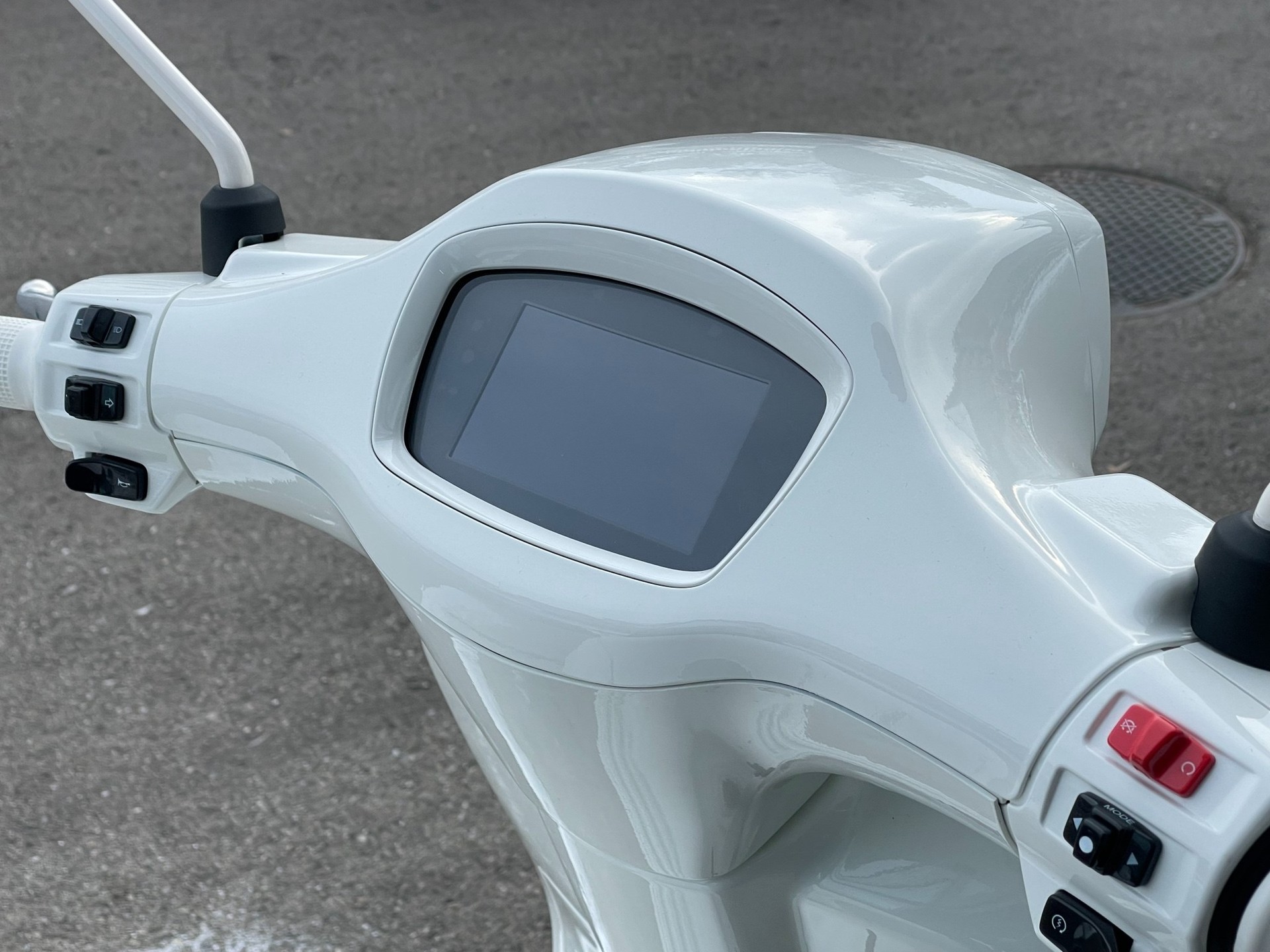 PIAGGIO Vespa 125 Sprint Justin Bieber ABS-image-15