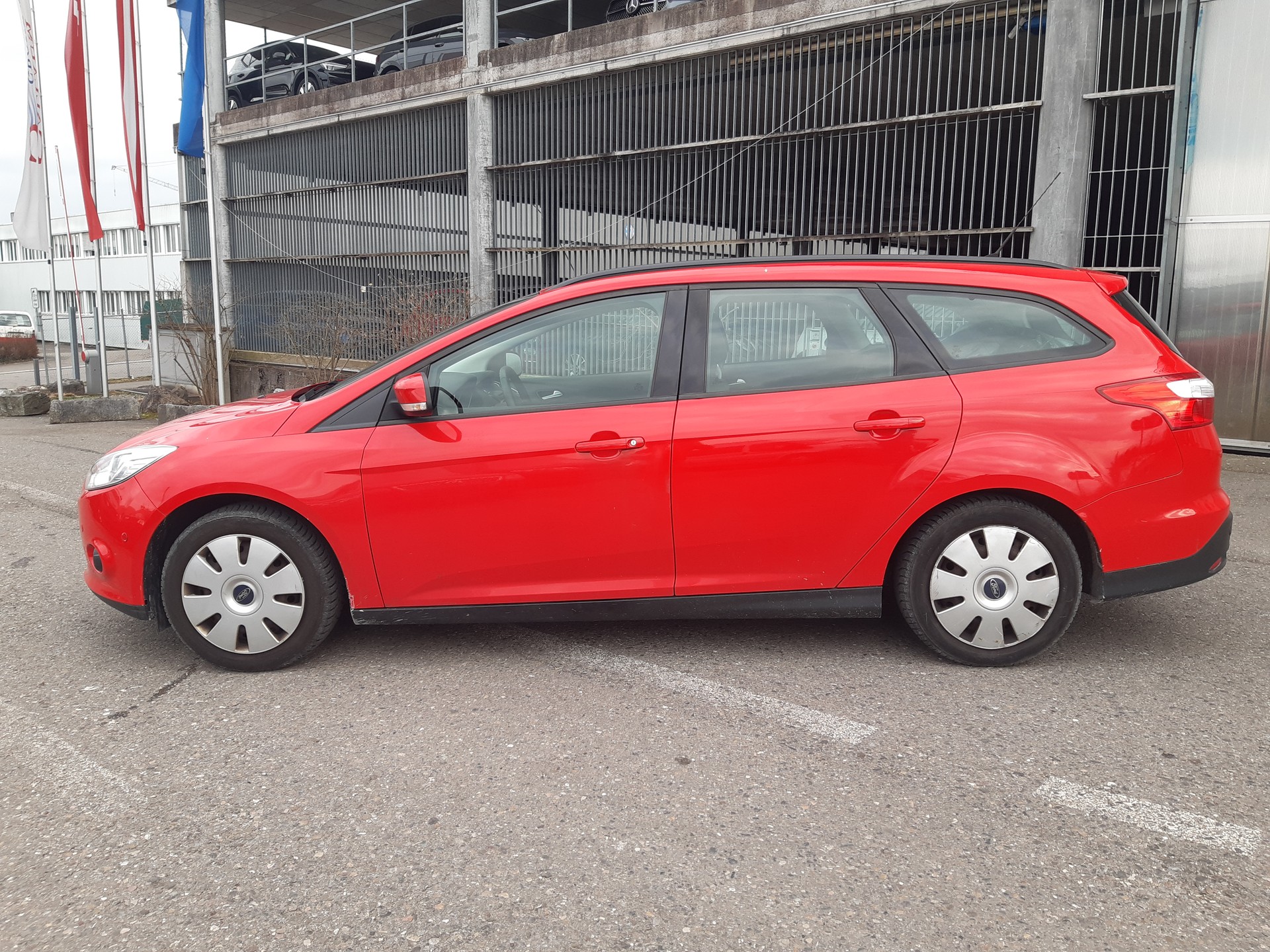 FORD Focus 1.0 SCTi Carving-image-5
