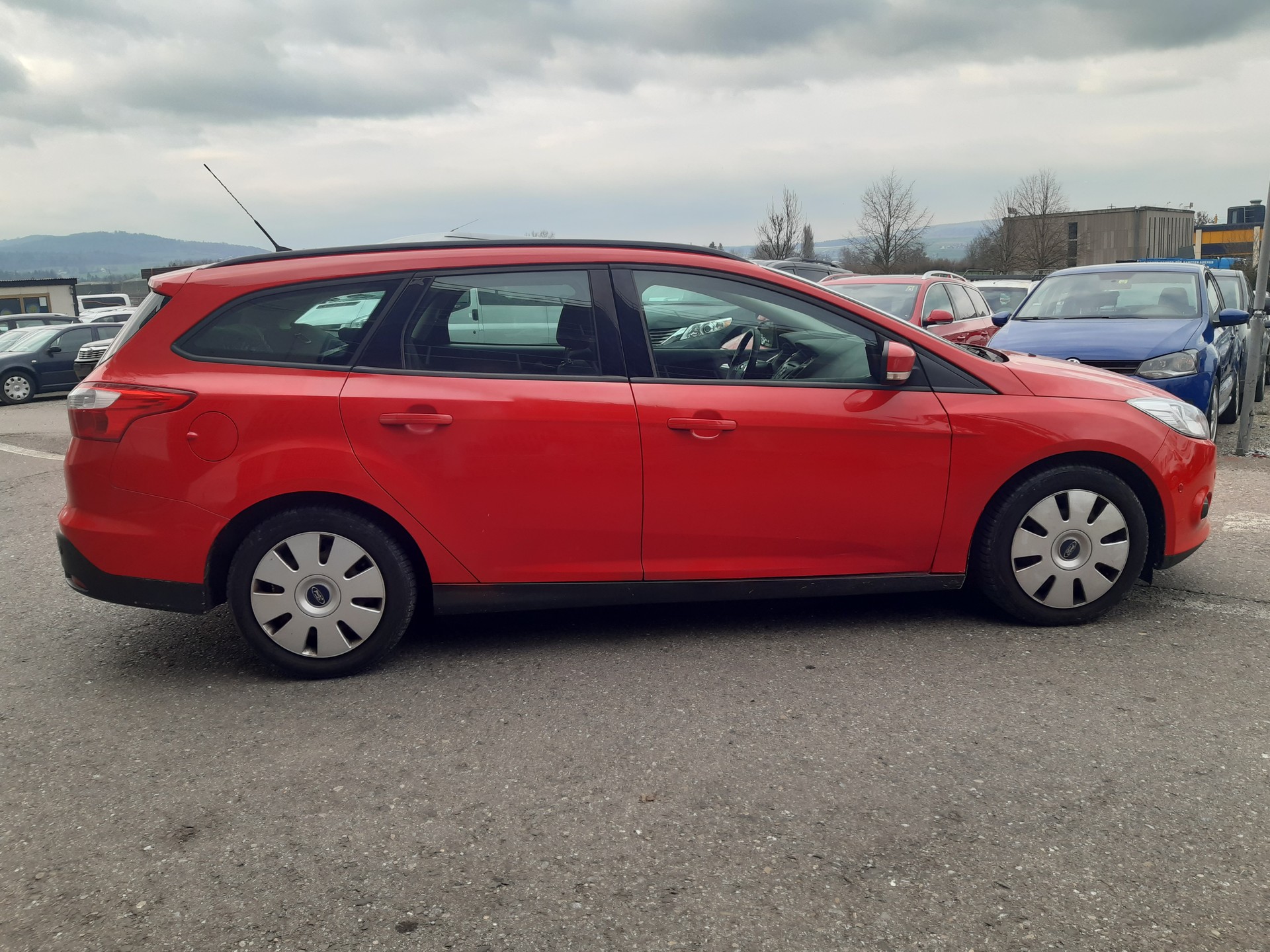 FORD Focus 1.0 SCTi Carving-image-6