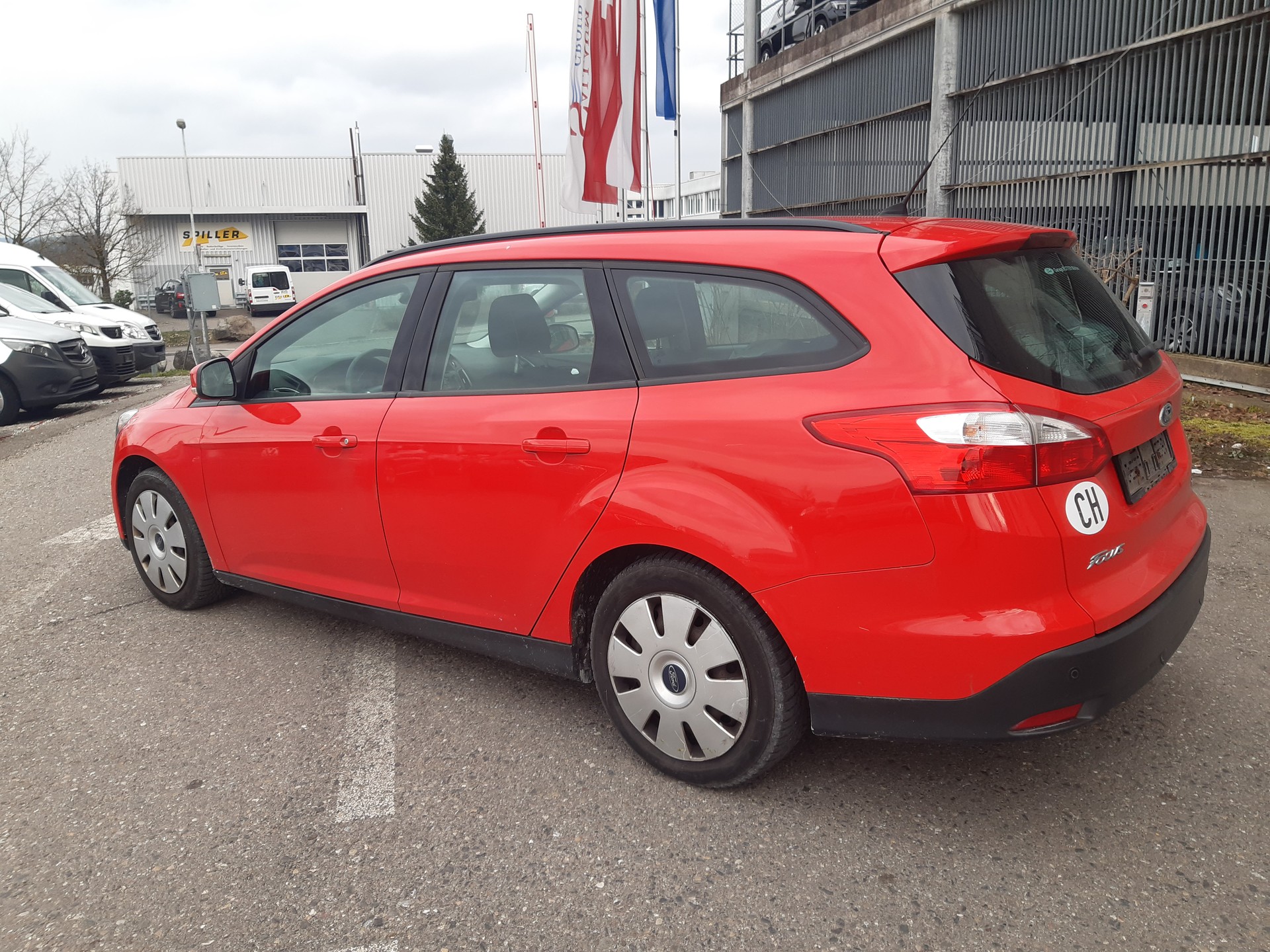 FORD Focus 1.0 SCTi Carving-image-3