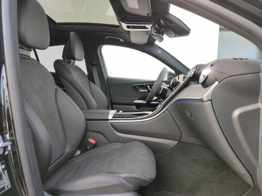 MERCEDES-BENZ GLC 220 d AMG Line 4Matic Coupé-image-11