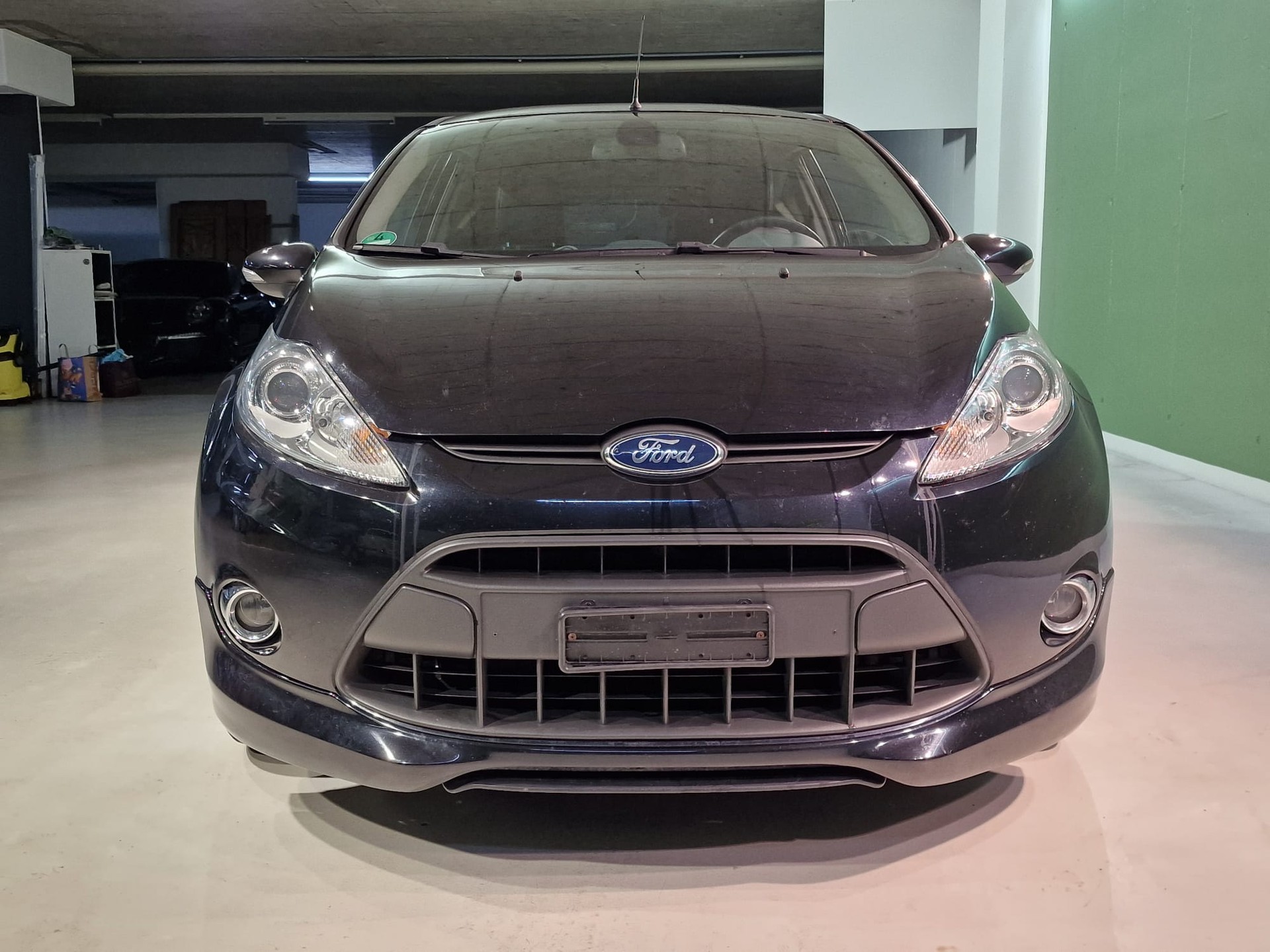 FORD Fiesta 1.4 16V Trend-image-2
