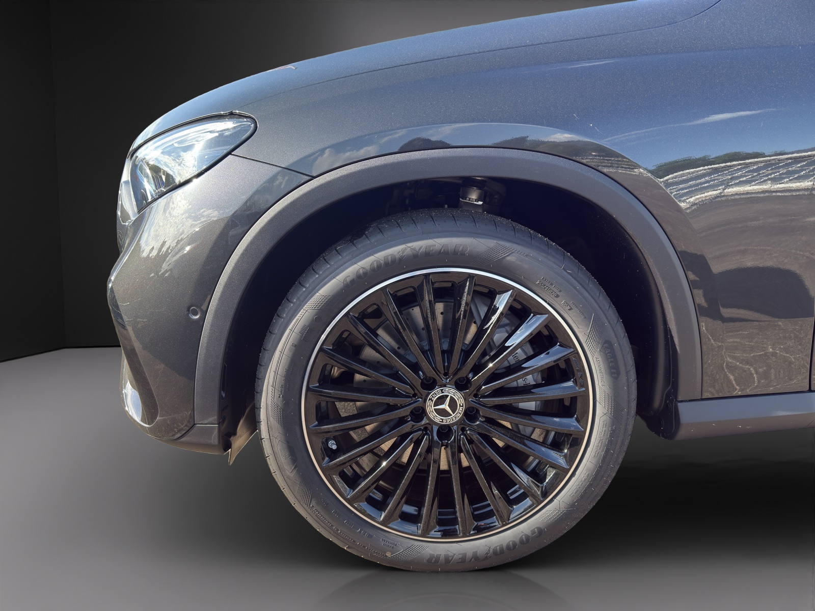 MERCEDES-BENZ GLC 300 d 4Matic 9G-Tronic-image-7