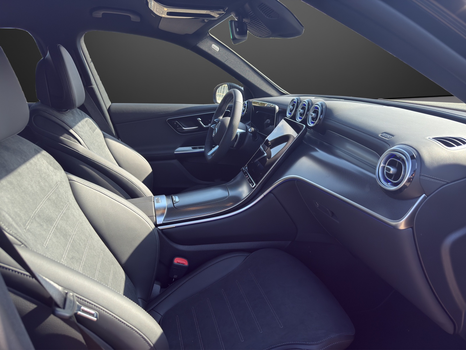 MERCEDES-BENZ GLC 300 d 4Matic 9G-Tronic-image-11
