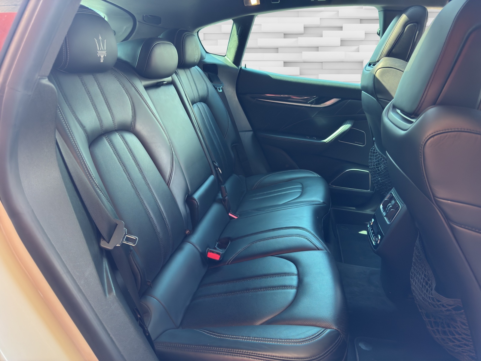 MASERATI Levante 3.0 V6 GranSport Automatica-image-16