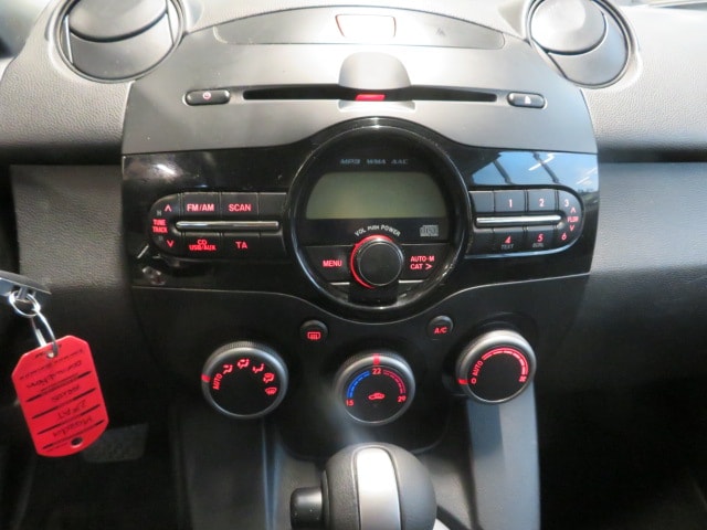 MAZDA 2 1.5i 16V Exclusive Automatic-image-8