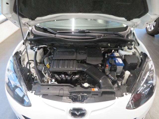 MAZDA 2 1.5i 16V Exclusive Automatic-image-11