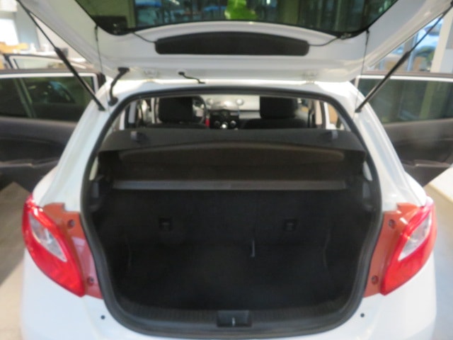 MAZDA 2 1.5i 16V Exclusive Automatic-image-6