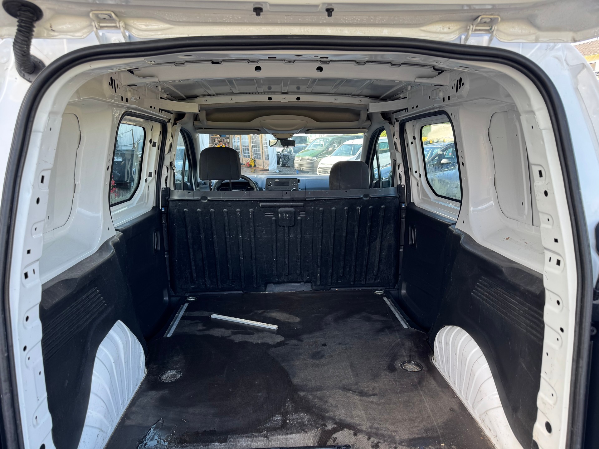 OPEL Combo 1.2 Cargo Essentia start/stop-image-6