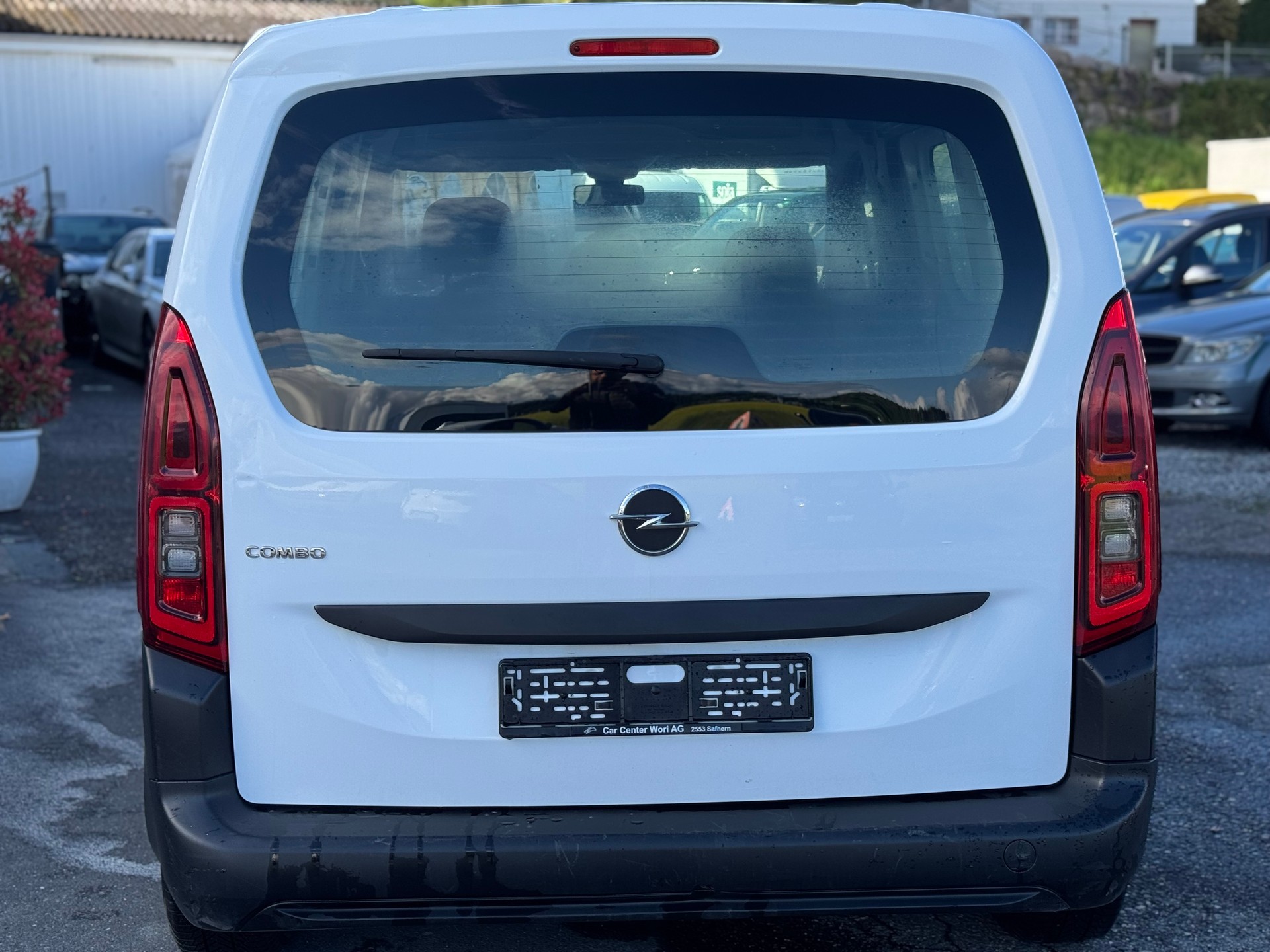 OPEL Combo 1.2 Cargo Essentia start/stop-image-4