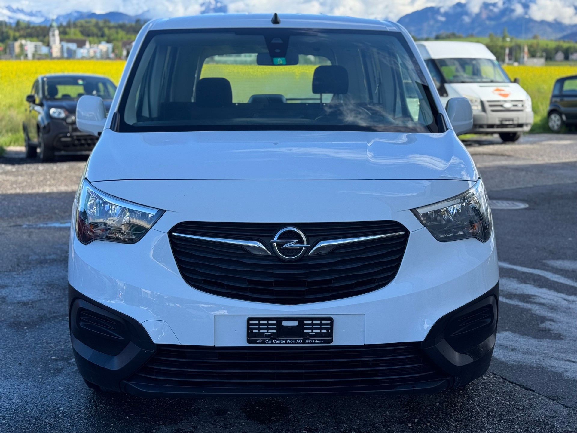 OPEL Combo 1.2 Cargo Essentia start/stop-image-1