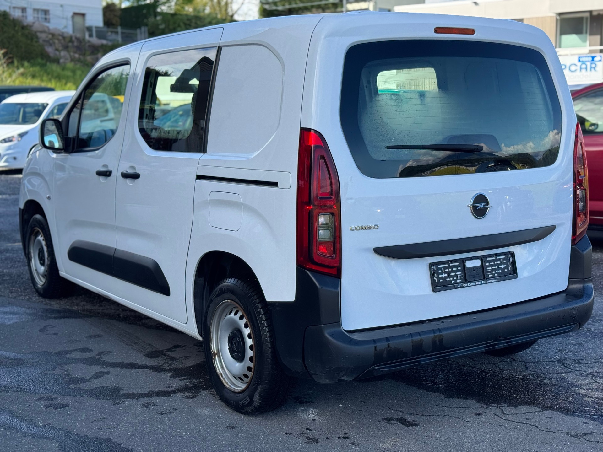 OPEL Combo 1.2 Cargo Essentia start/stop-image-3