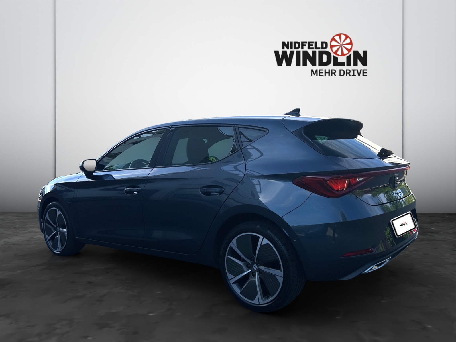 SEAT Leon 1.4 eHybrid pHEV DSG Hola FR-image-3