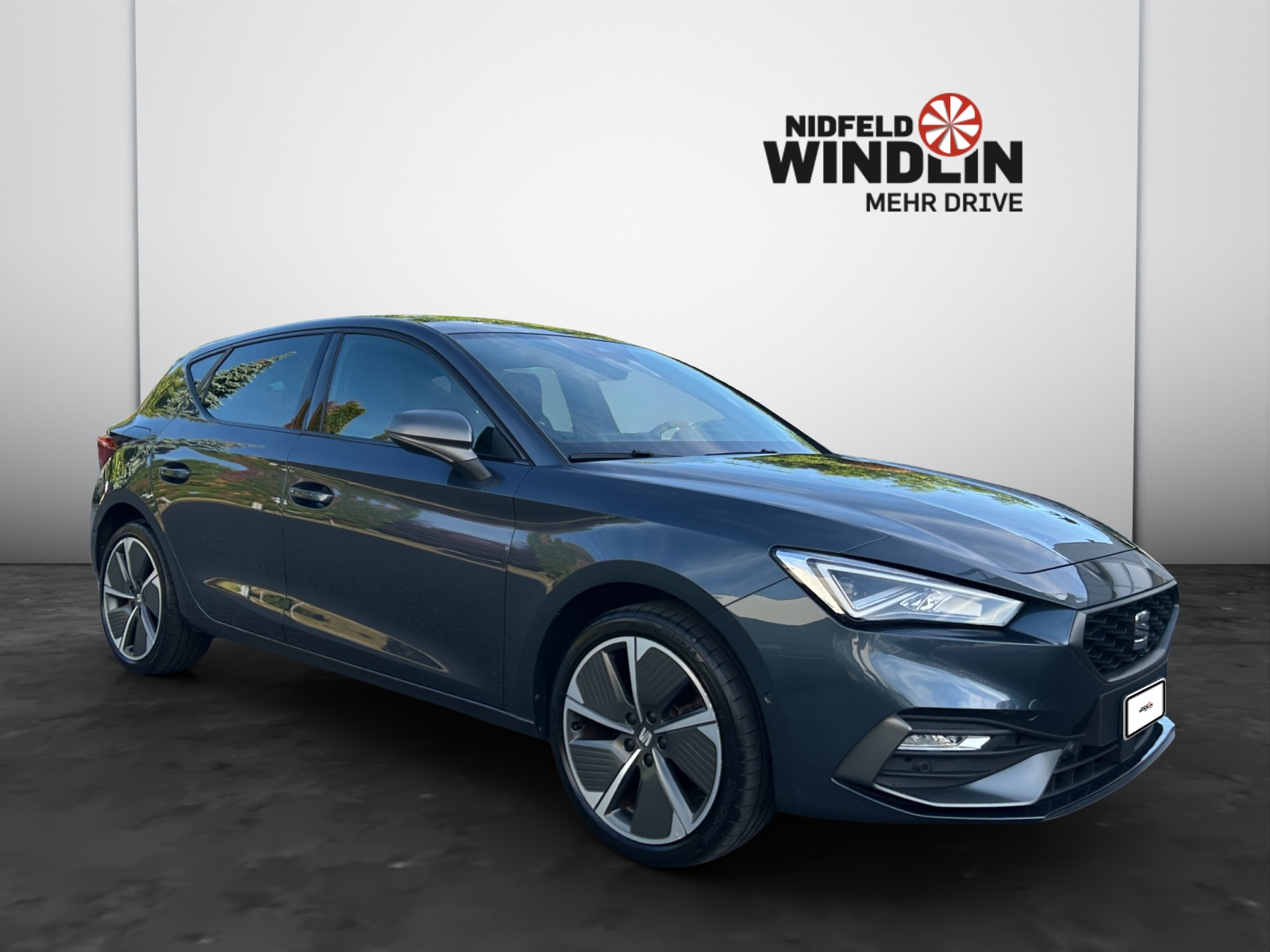 SEAT Leon 1.4 eHybrid pHEV DSG Hola FR-image-0