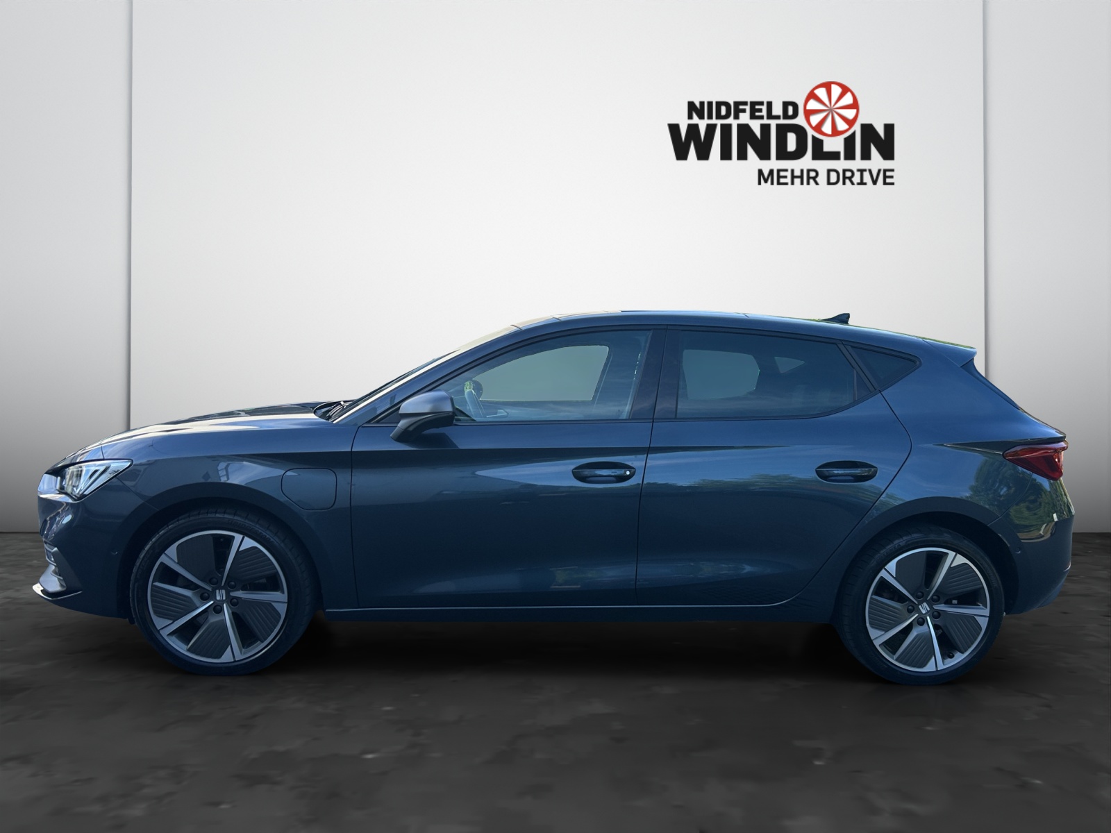 SEAT Leon 1.4 eHybrid pHEV DSG Hola FR-image-2