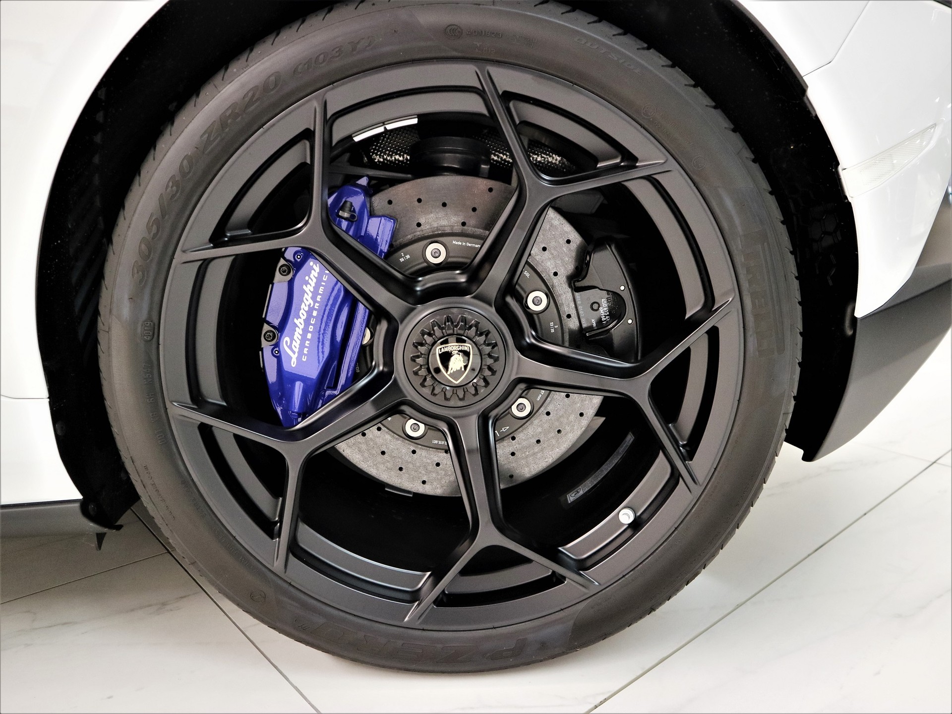 LAMBORGHINI Huracan EVO Spyder DCT-image-8