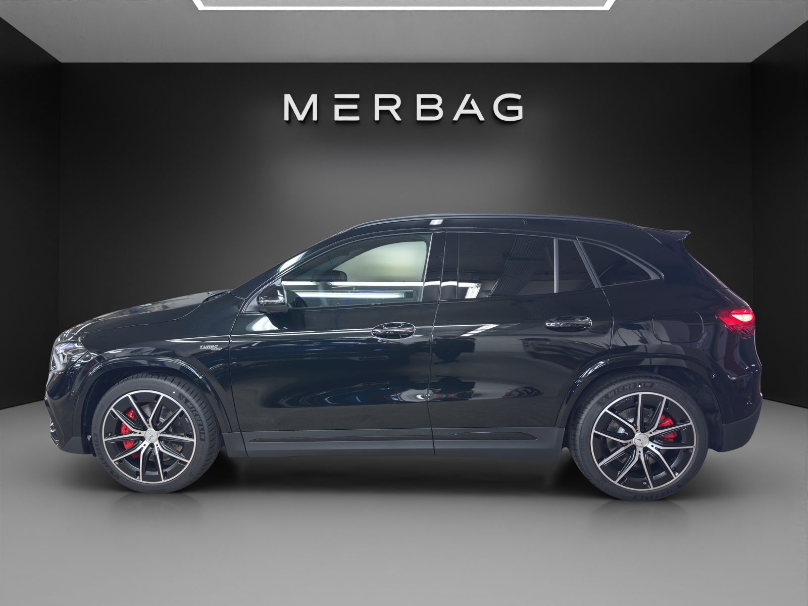 MERCEDES-BENZ GLA AMG 35 4Matic 8G-DCT-image-1