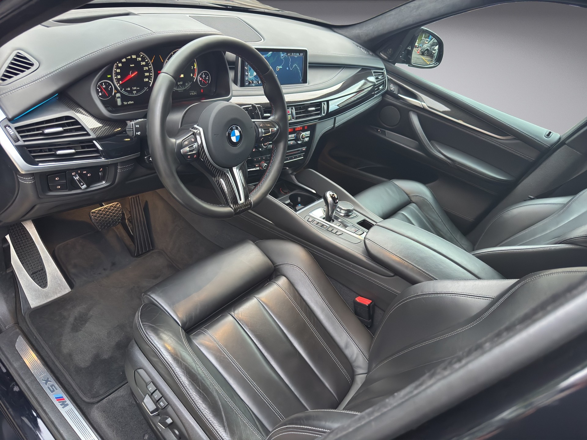 BMW X5M Steptronic-image-8