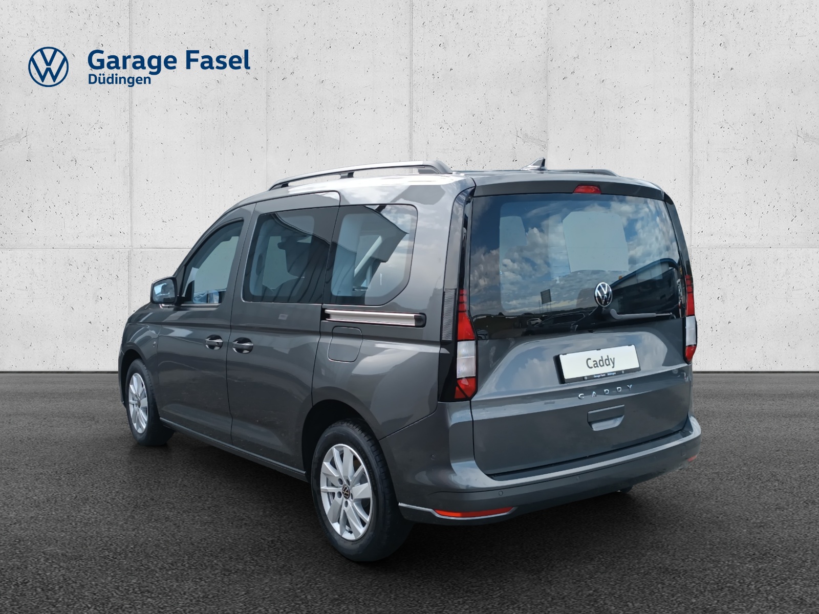 VW Caddy 1.5 TSI Life DSG-image-2