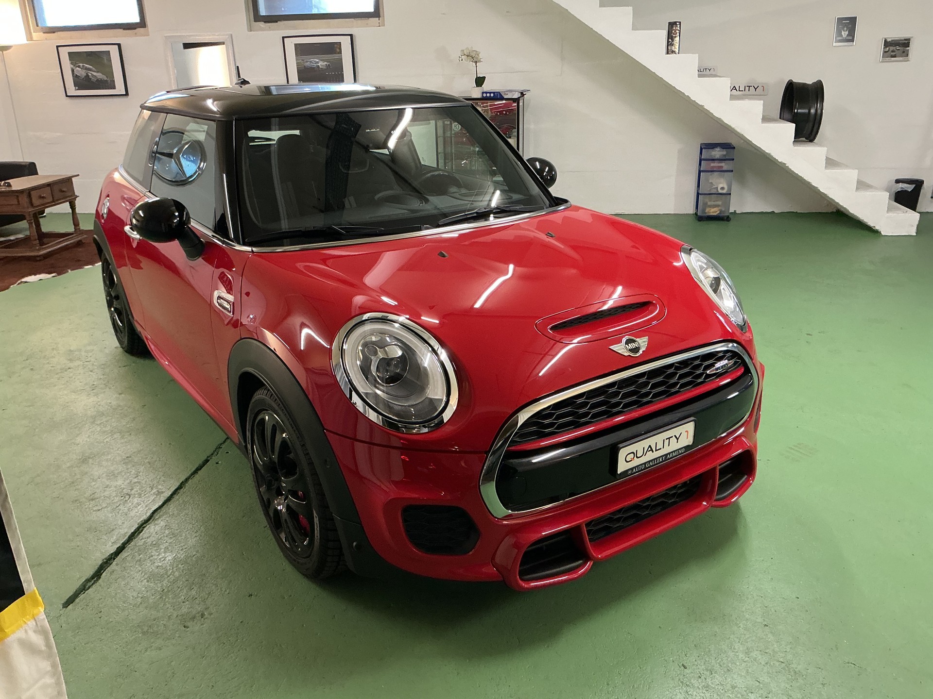 MINI Cooper John Cooper Works Steptronic-image-7