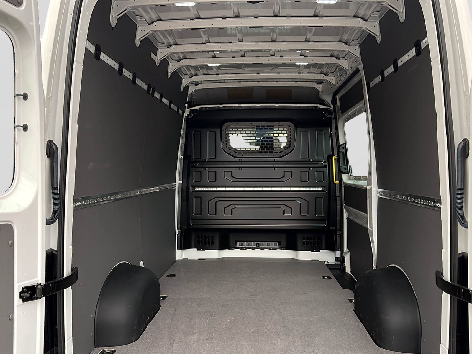 VW Crafter 35 2.0 TDI Entry L3-image-9