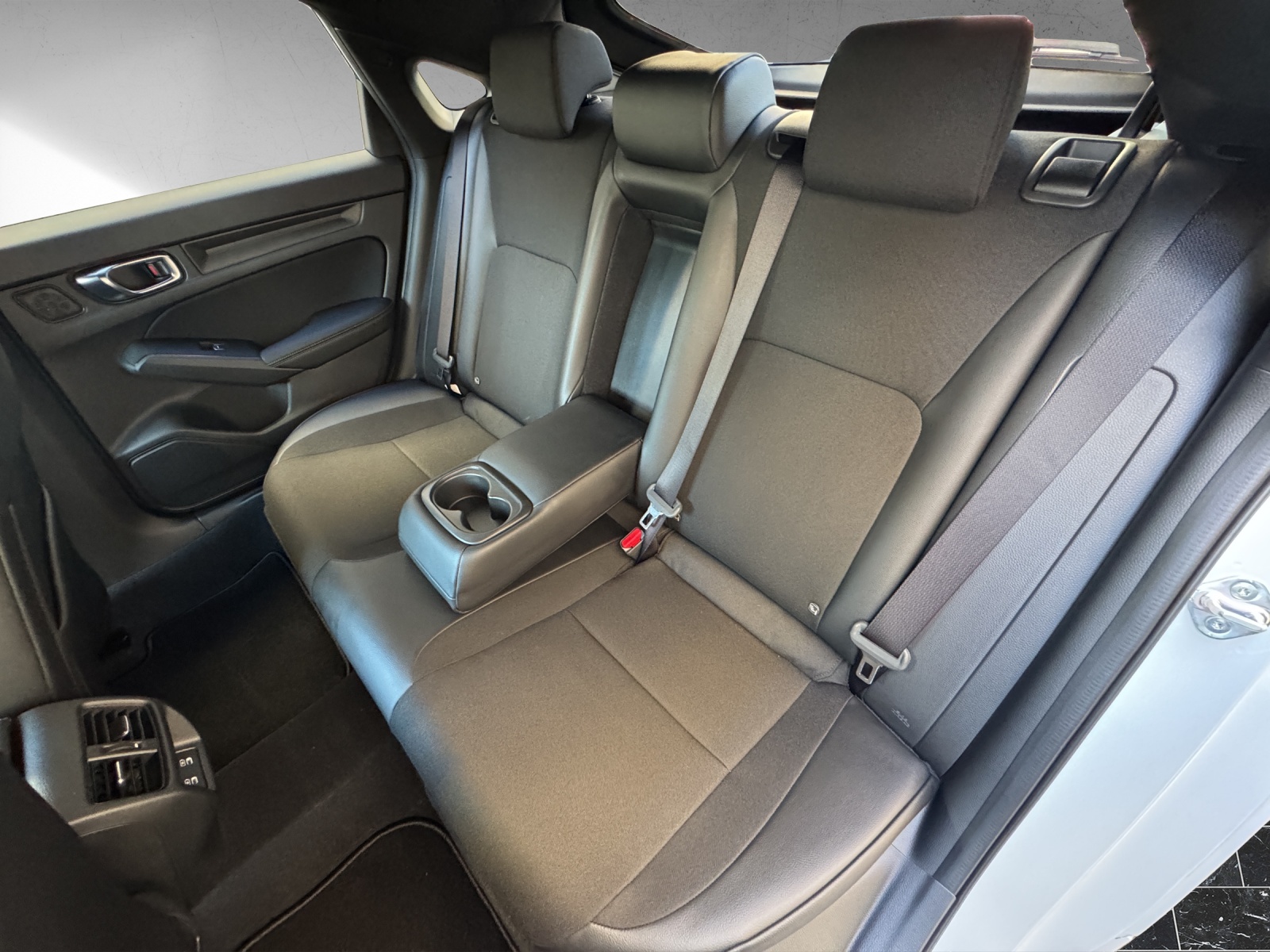 HONDA Civic 2.0 i-MMD HEV Sport-image-11