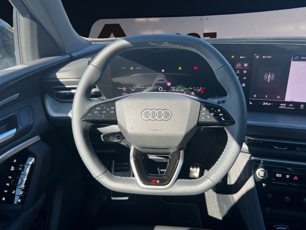 AUDI Q5 e-hybrid quattro 270 kW S-tronic-image-12