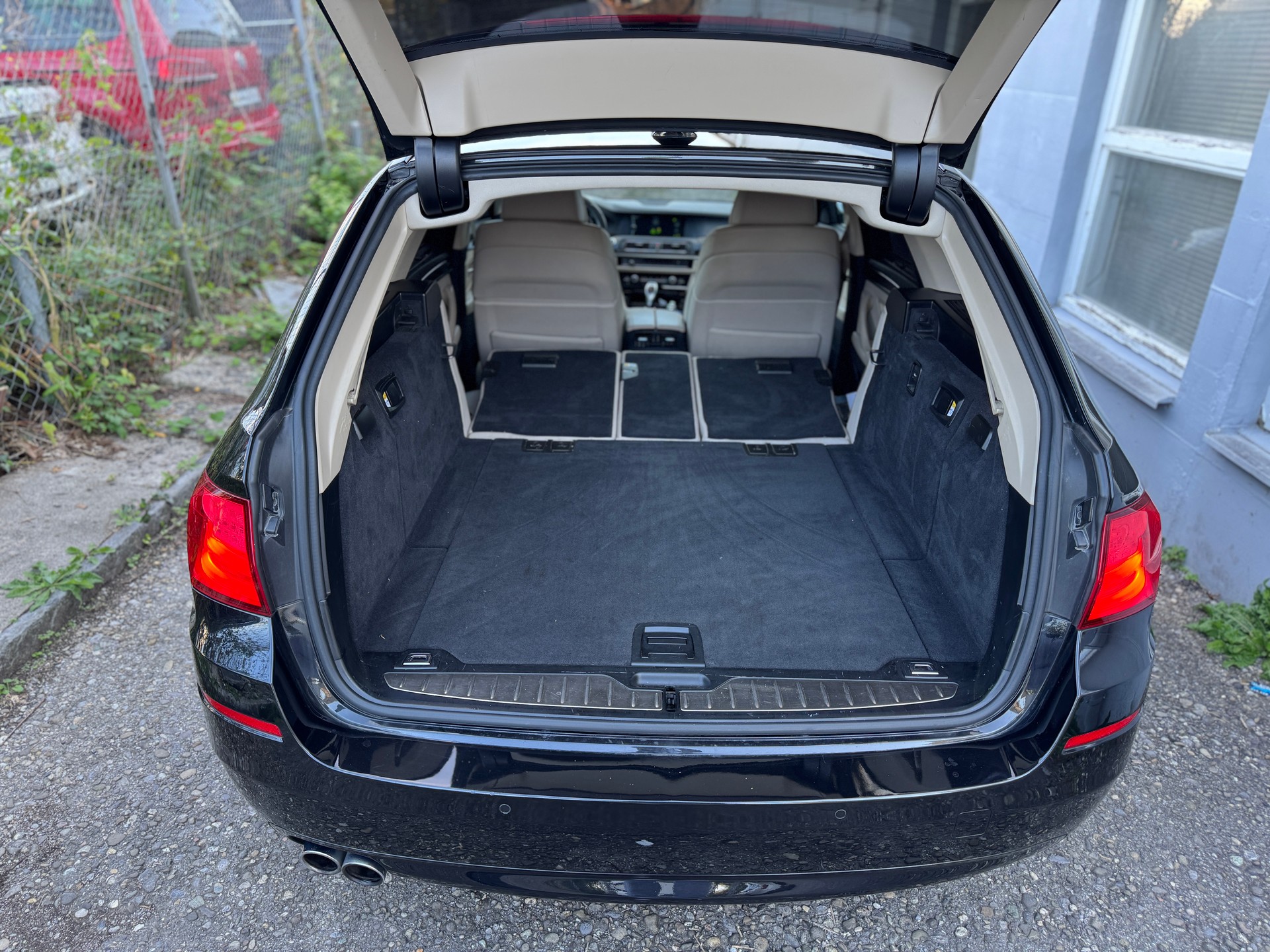 BMW 530d xDrive Touring Steptronic-image-5