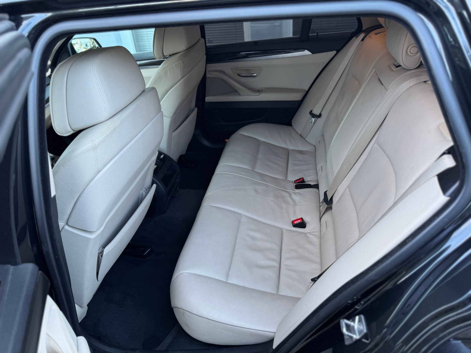 BMW 530d xDrive Touring Steptronic-image-7