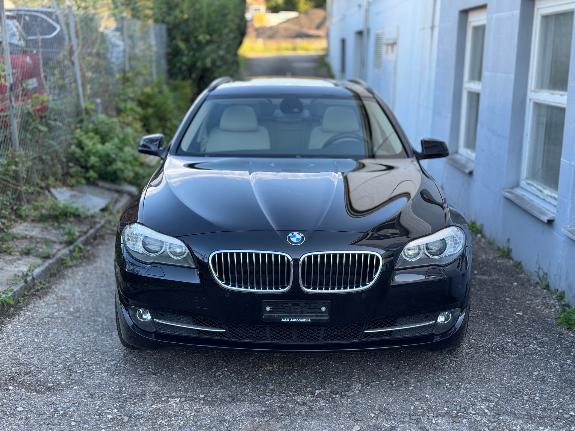 BMW 530d xDrive Touring Steptronic-image-1