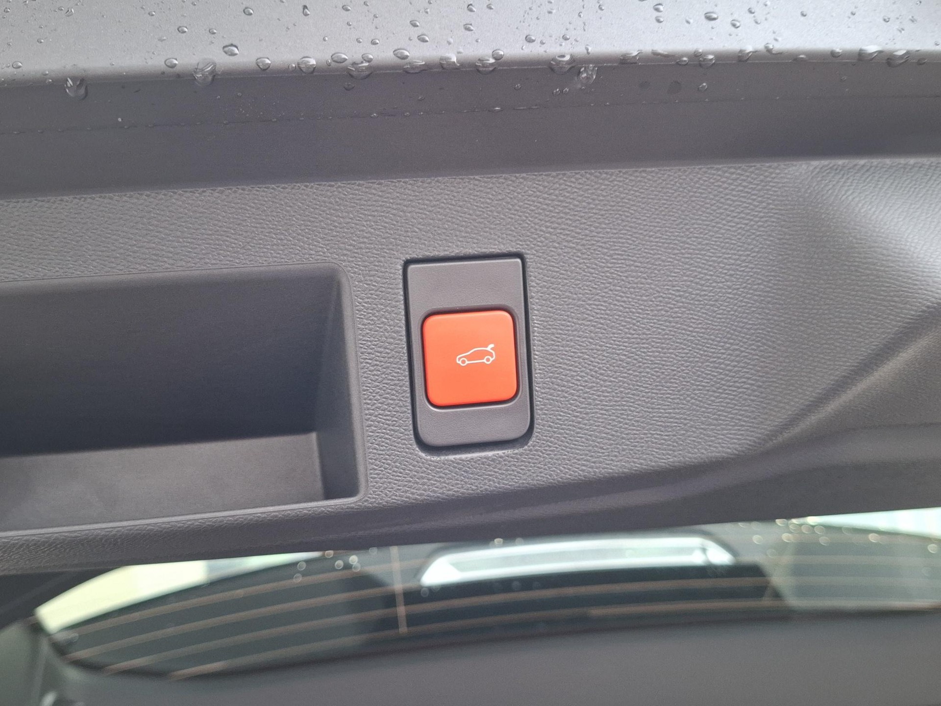 CITROEN e-C5 Aircross Plus-image-13