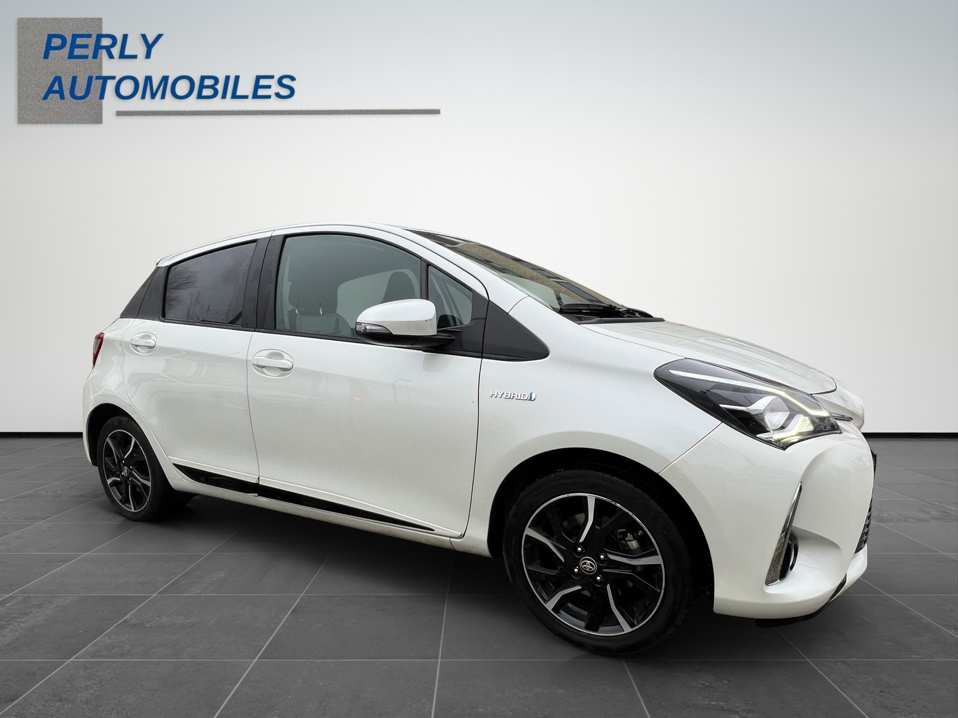 TOYOTA Yaris 1.5 Hybrid Trend-image-7