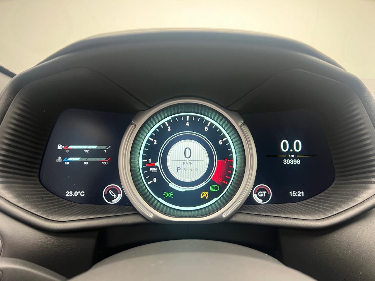 ASTON MARTIN DB11 Volante 4.0 V8 Bi-Turbo-image-3