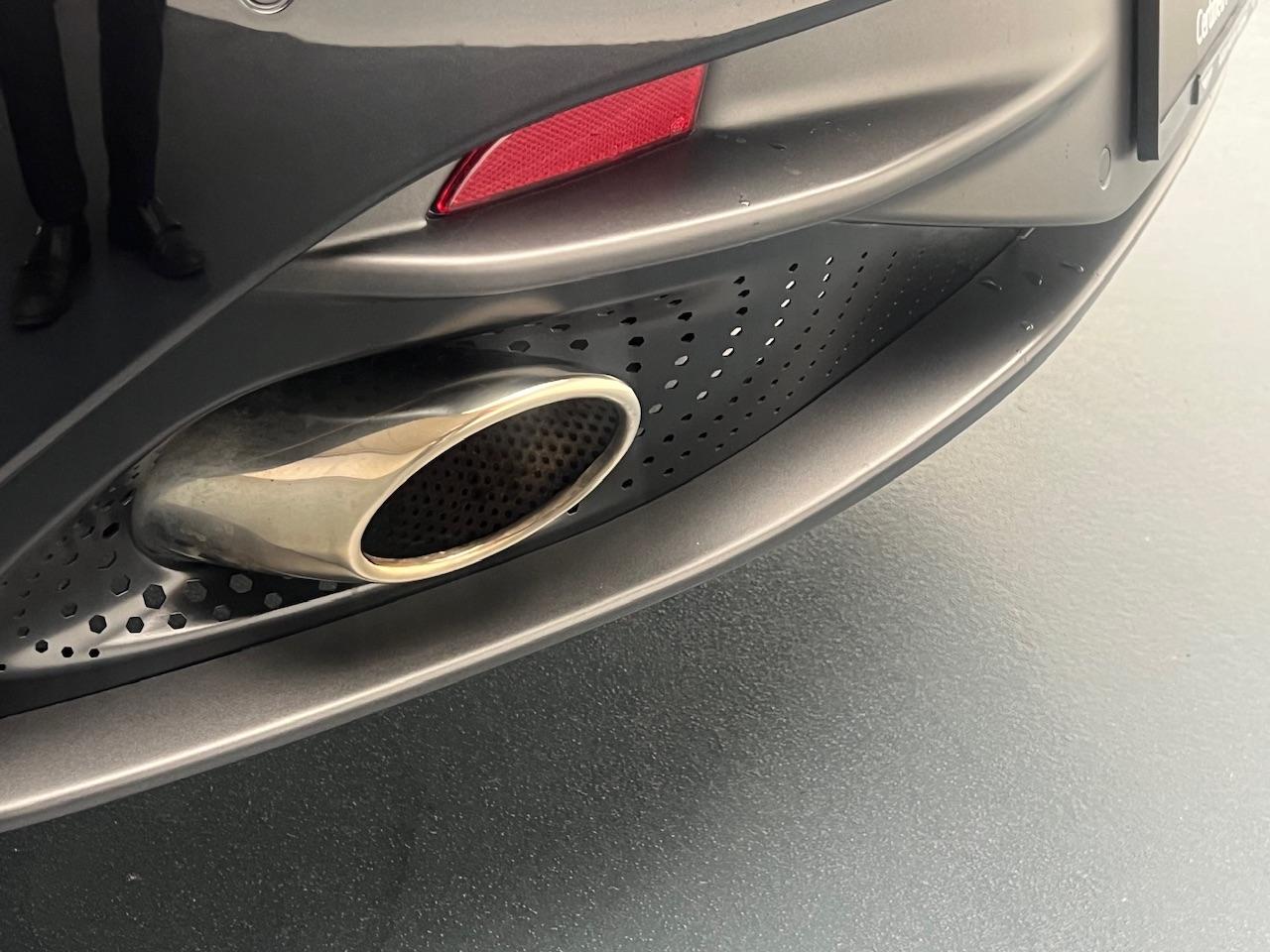 ASTON MARTIN DB11 Volante 4.0 V8 Bi-Turbo-image-20