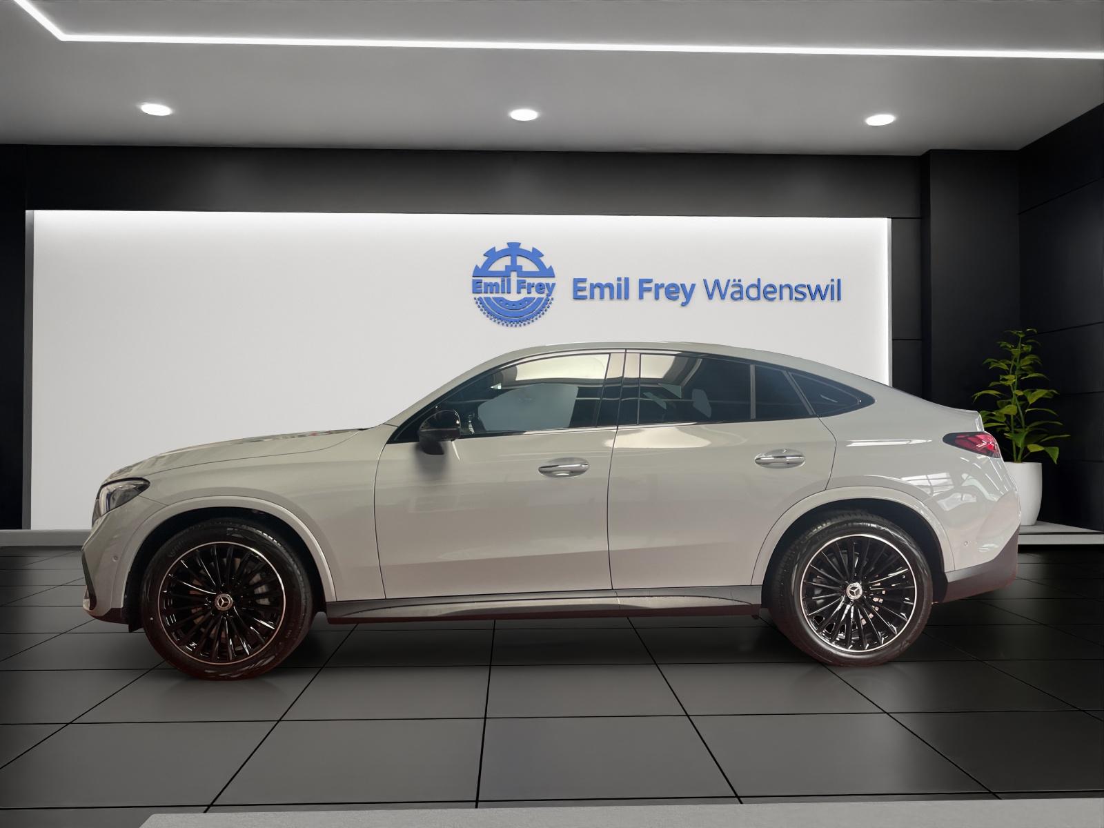 MERCEDES-BENZ GLC 300 4MATIC Coupé AMG Line-image-1