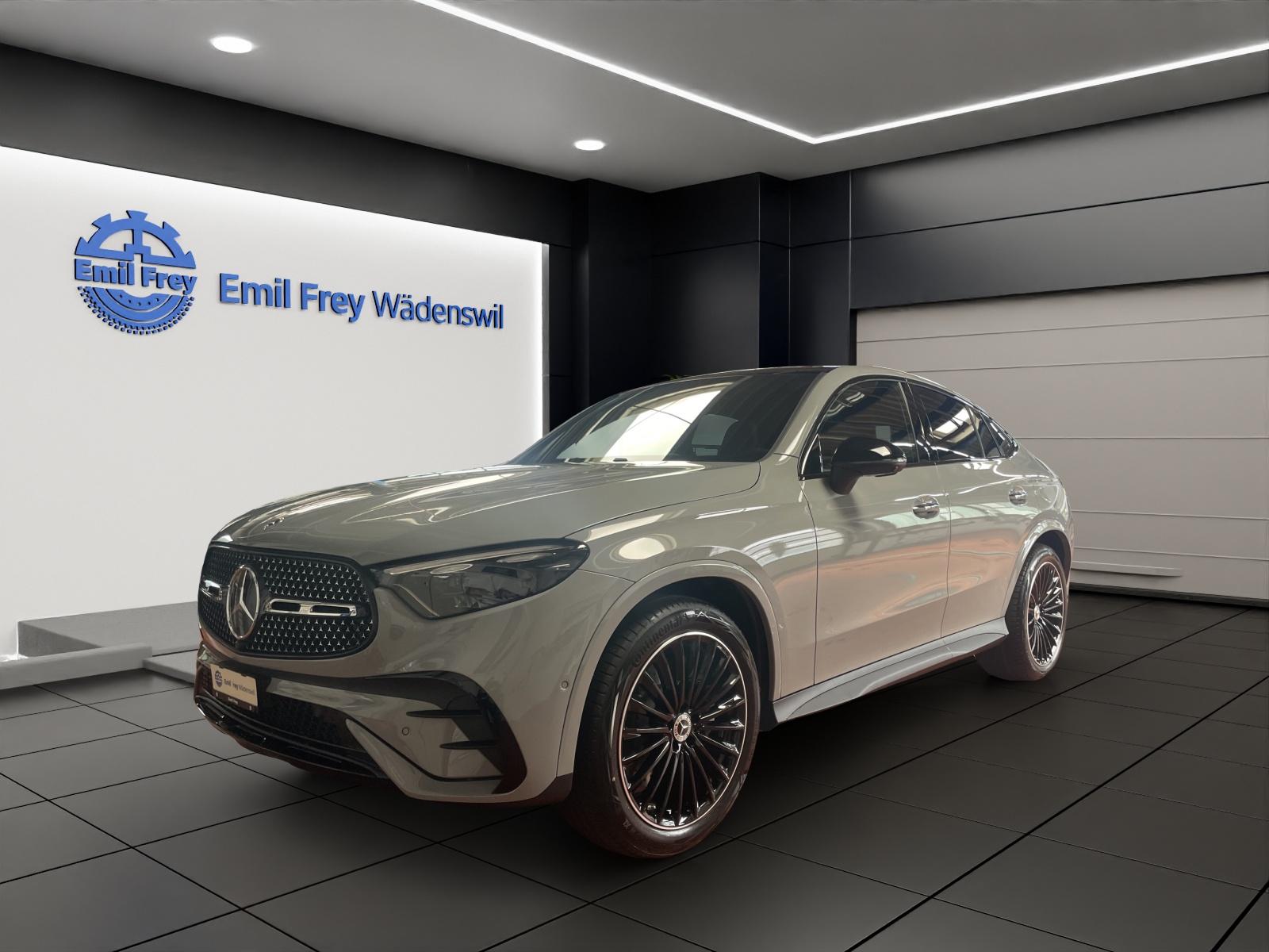 MERCEDES-BENZ GLC 300 4MATIC Coupé AMG Line-image-10
