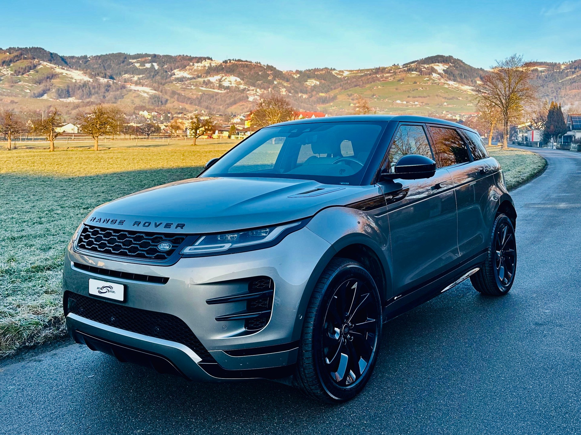 LAND ROVER Range Rover Evoque R-Dynamic P 300 HSE AT9