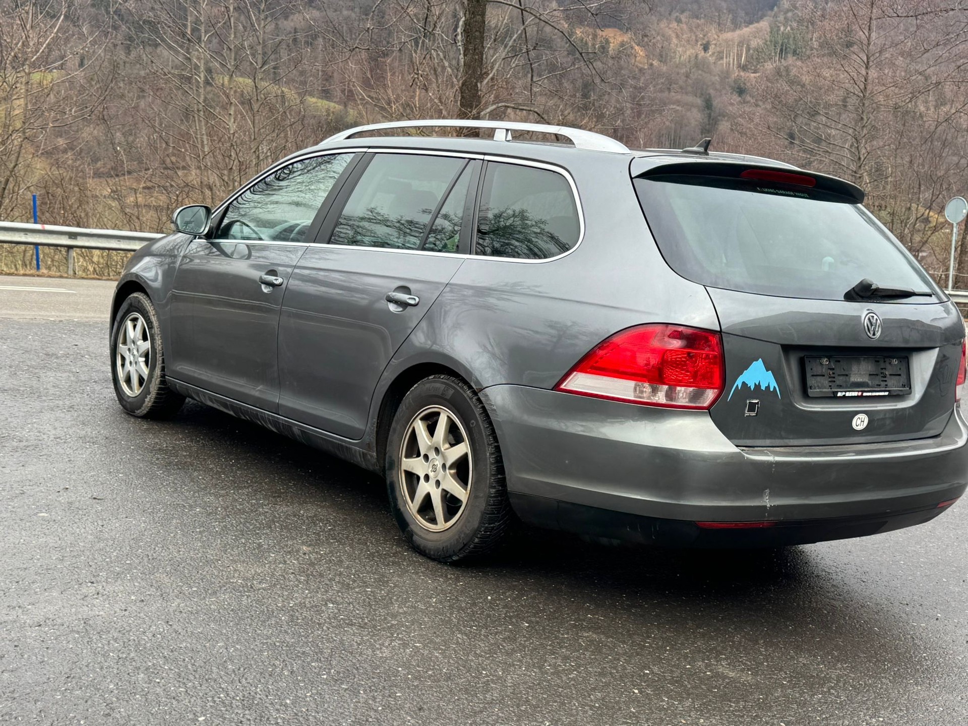 VW Golf Variant 2.0 TDI Comfortline-image-3