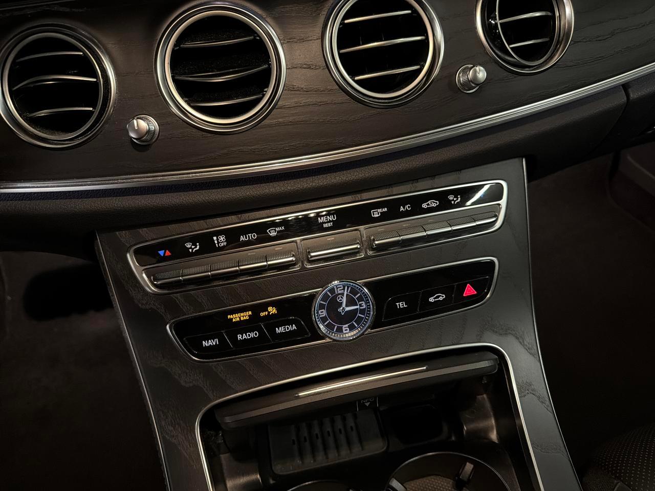 MERCEDES-BENZ E 53 AMG 4matic+ Kombi-image-22