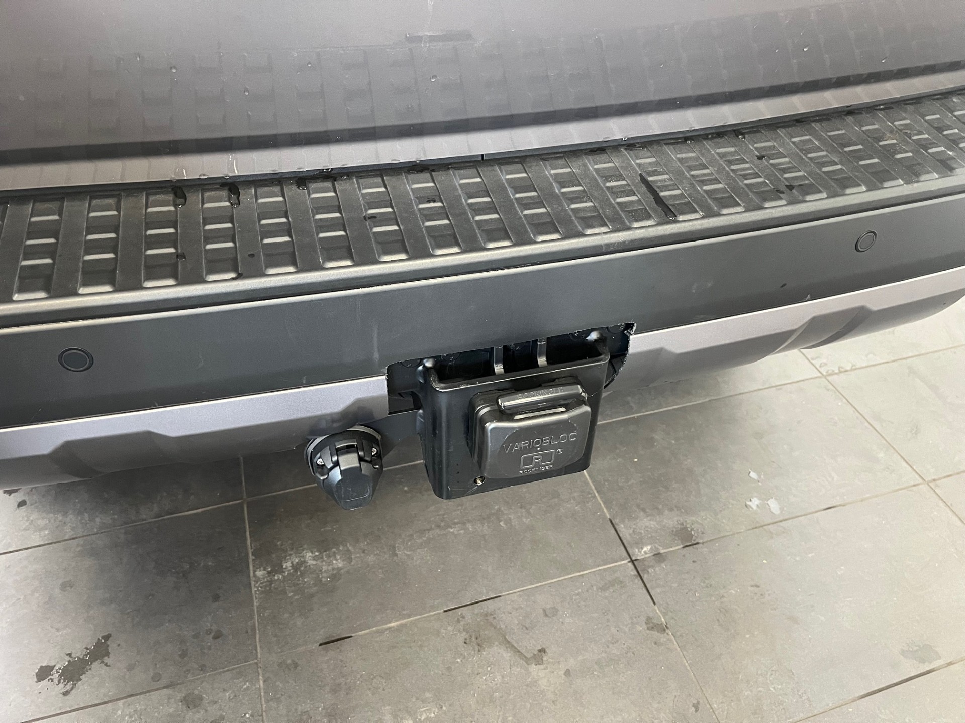 TOYOTA Land Cruiser 2.8D 48V Style-image-11