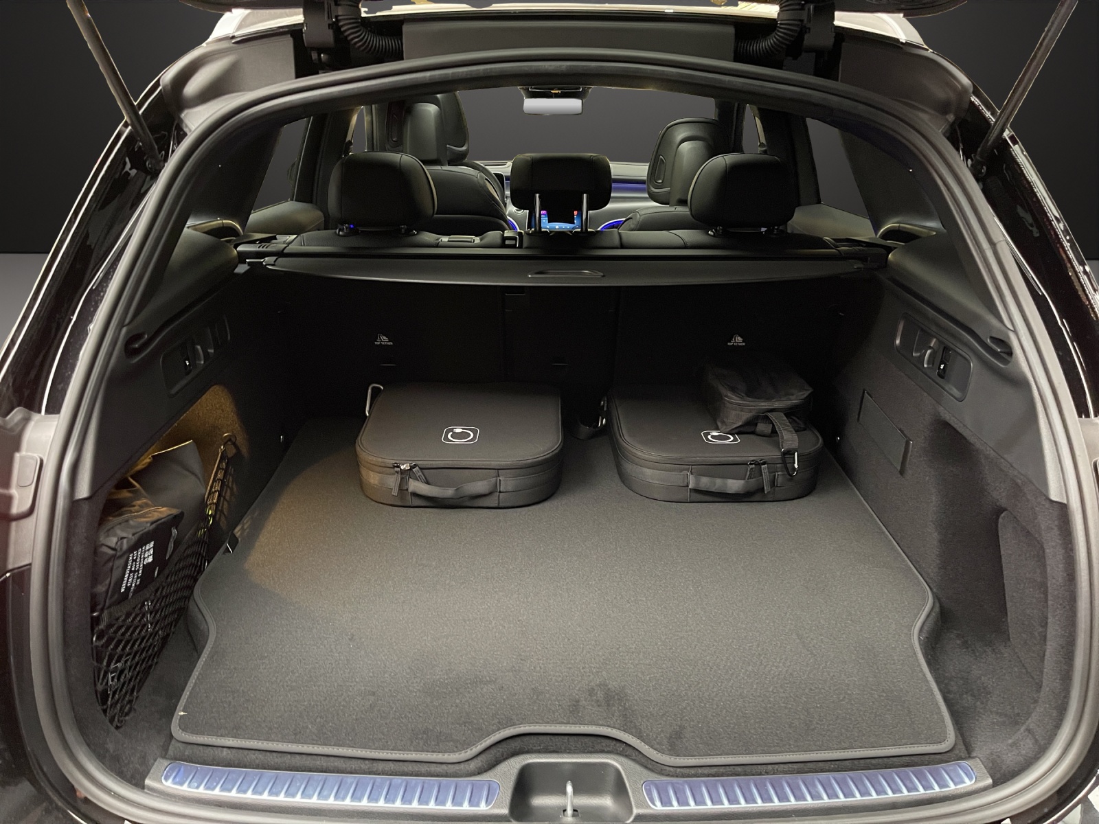 MERCEDES-BENZ GLC 300 de 4M EQ Star 9G-Tronic-image-11